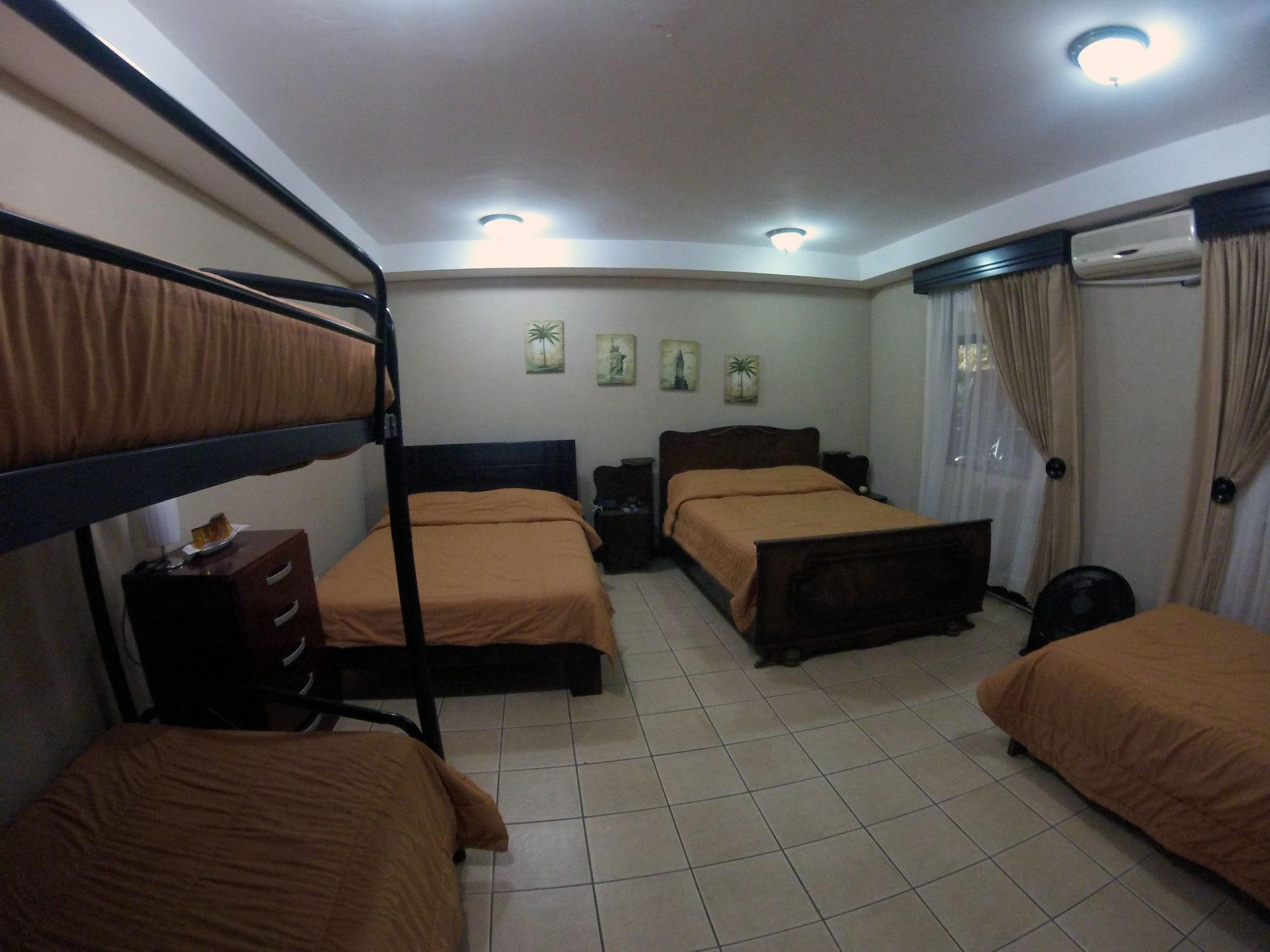 Hotel Santa Maria Inn San Juan Abajo エクステリア 写真