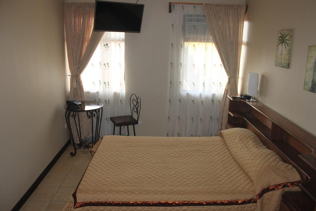 Hotel Santa Maria Inn San Juan Abajo エクステリア 写真